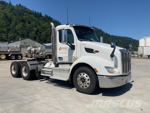 Peterbilt 579 Naudoti vilkikai