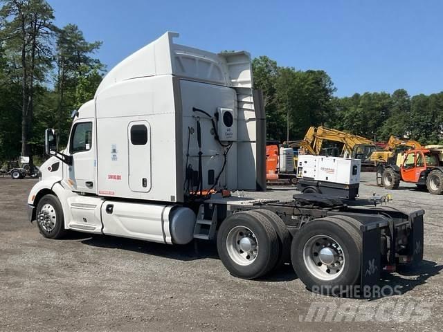 Peterbilt 579 Naudoti vilkikai