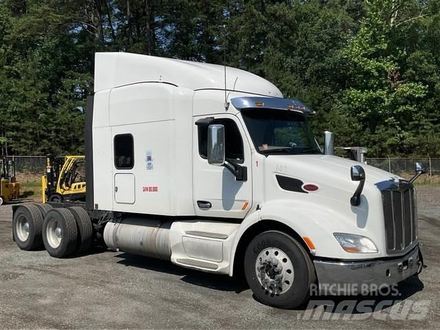 Peterbilt 579 Naudoti vilkikai