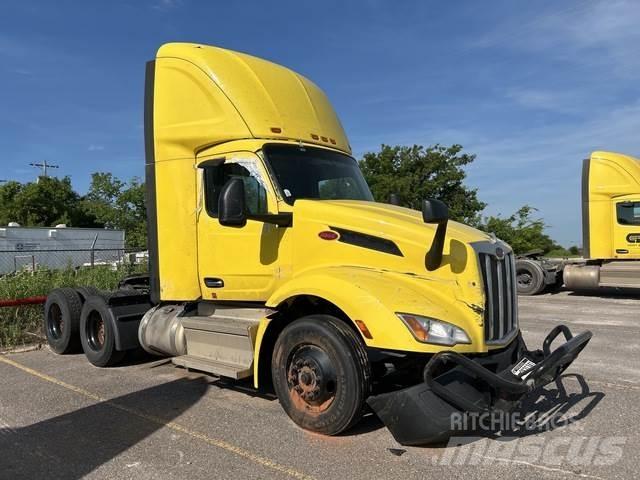 Peterbilt 579 Naudoti vilkikai