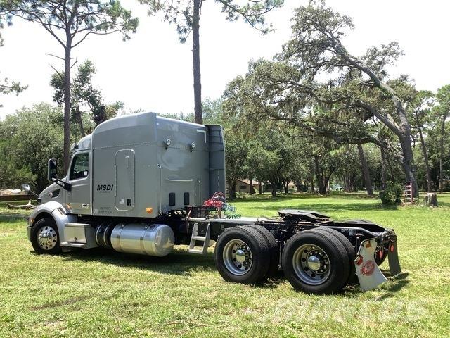 Peterbilt 579 Naudoti vilkikai