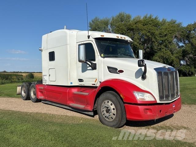 Peterbilt 579 Naudoti vilkikai
