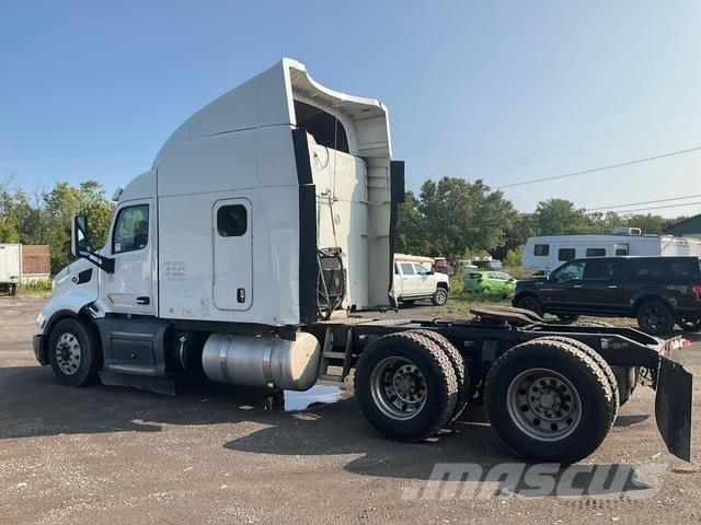 Peterbilt 579 Naudoti vilkikai