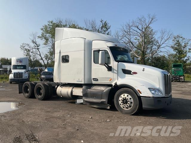 Peterbilt 579 Naudoti vilkikai