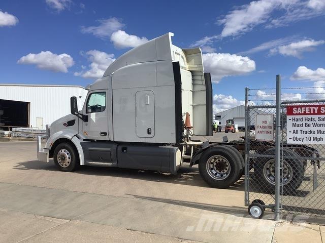 Peterbilt 579 Naudoti vilkikai
