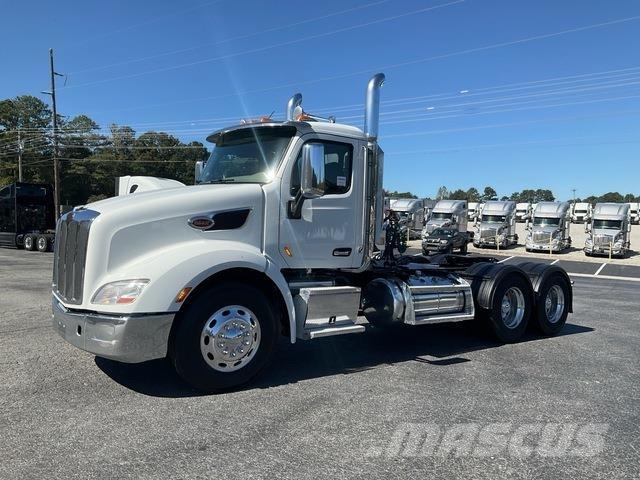 Peterbilt 579 Naudoti vilkikai