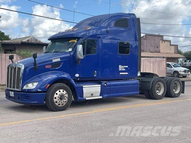Peterbilt 587 Naudoti vilkikai