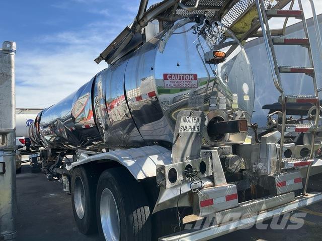 Polar  Cisternos - priekabos