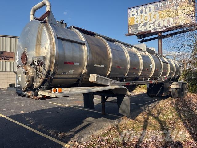 Polar  Cisternos - priekabos