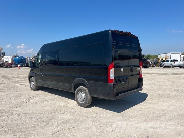 RAM 3500 Krovininiai furgonai