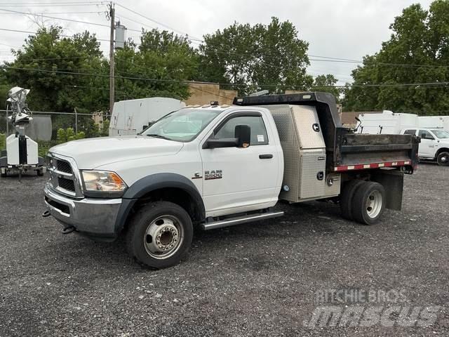 RAM 5500 Savivarčių priekabų vilkikai