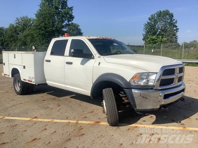 RAM 5500 Pikapai / Bortiniai sunkvežimiai