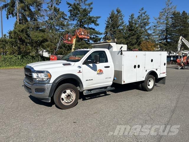 RAM 5500 Pikapai / Bortiniai sunkvežimiai