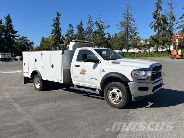 RAM 5500 Pikapai / Bortiniai sunkvežimiai