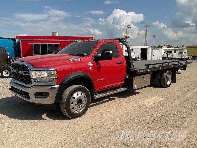 RAM 5500 Pagalbos kelyje automobiliai