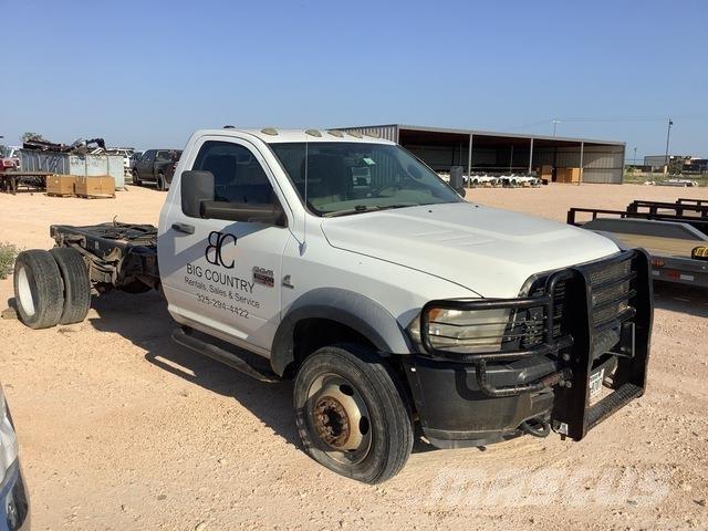 RAM 5500HD Kabinos ir salonai