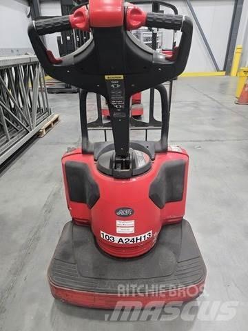 Raymond 8410 Rankiniai hidrauliniai vėžimėliai