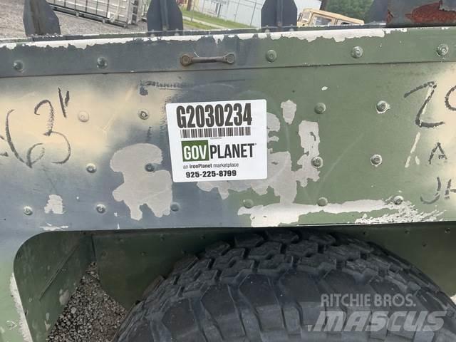  Raytheon M1101 Kitos priekabos