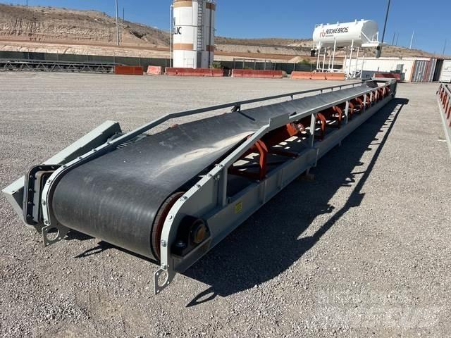  Reesco Transporteriai