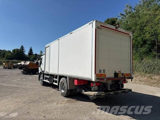 Renault C380 Statyba - Kita