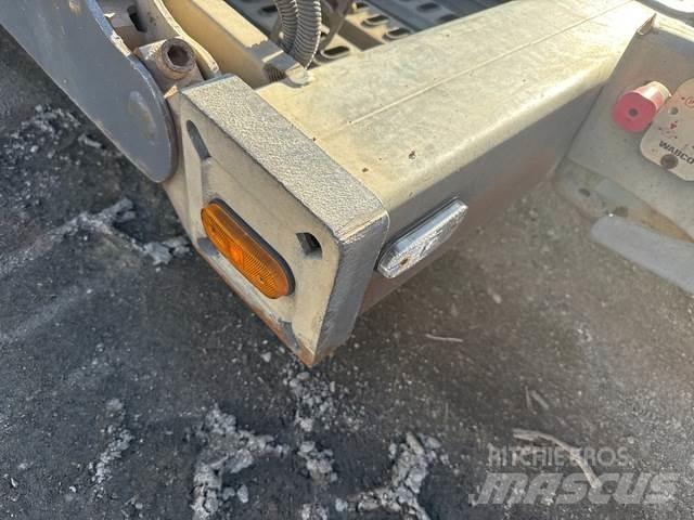 Renault T430 Statyba - Kita