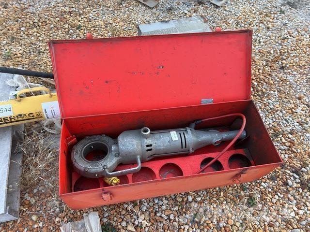  Ridgid Statyba - Kita