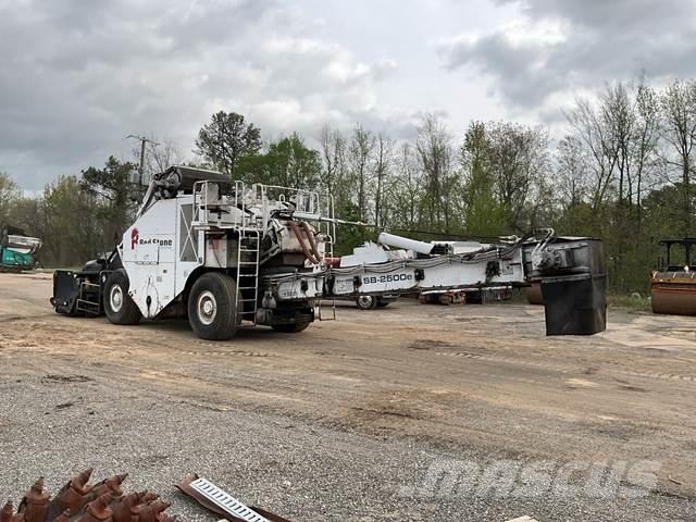 Roadtec 2500E Audinių transporto priemonės