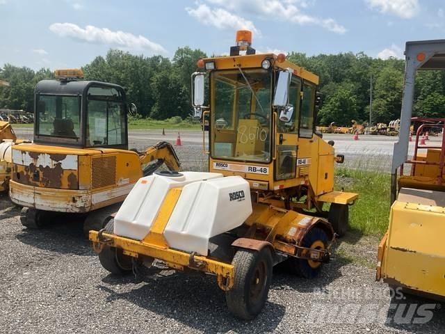 Rosco RB48 Vidaus šluotos