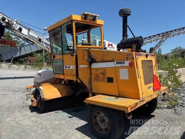 Rosco RB48 Vidaus šluotos