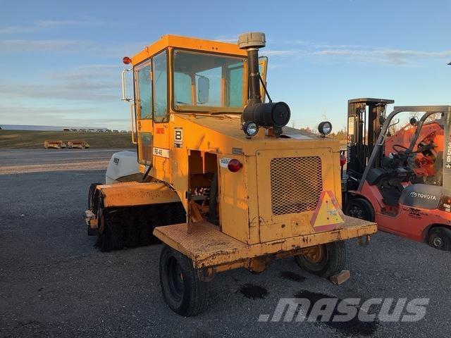 Rosco RB48 Vidaus šluotos