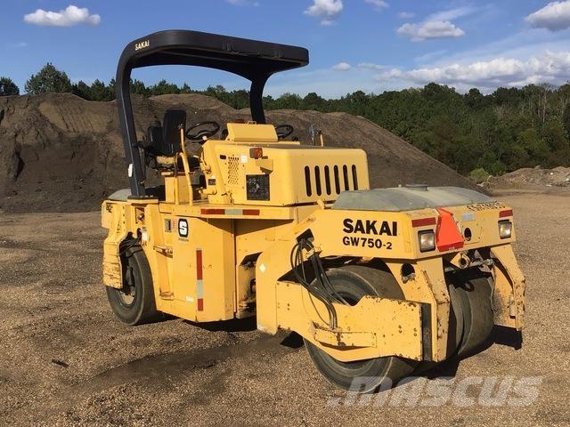 Sakai GW750-2 Pneumo volai