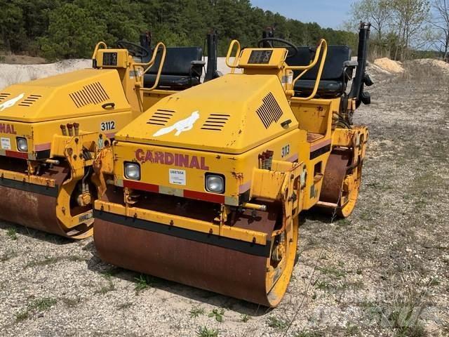 Sakai SW330 Porinių būgnų volai