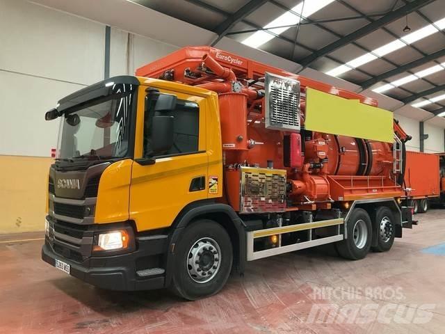 Scania P410 Statyba - Kita