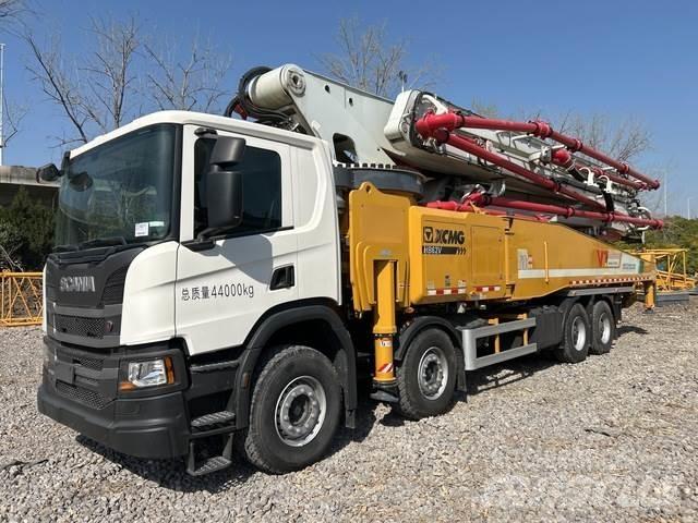 Scania P450 Betono siurbliai