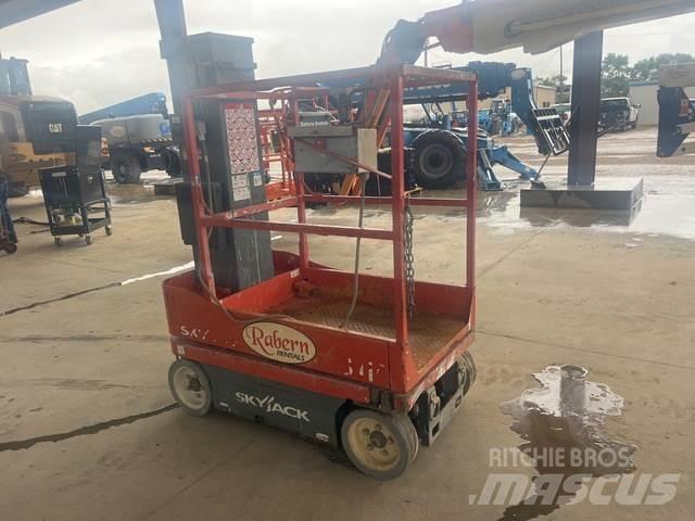 SkyJack SJ16 Vertikalūs stiebiniai keltuvai