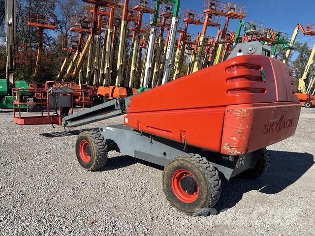 SkyJack SJ40T Teleskopiniai keltuvai