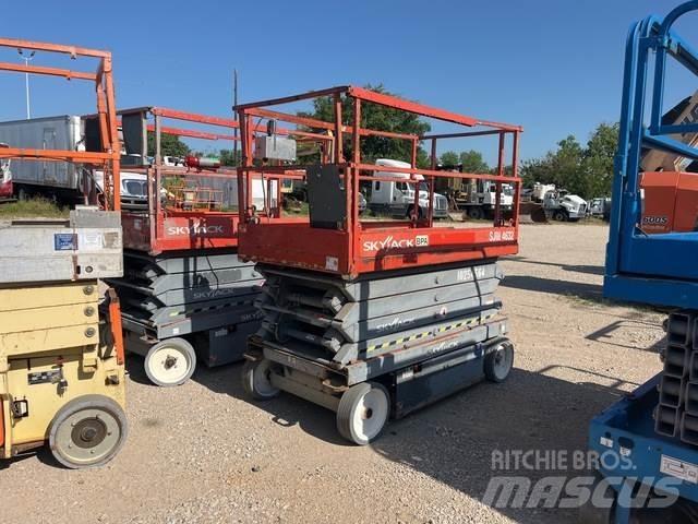 SkyJack SJ4632 Žirkliniai keltuvai
