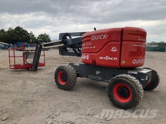 SkyJack SJ51AJ Alkūniniai keltuvai