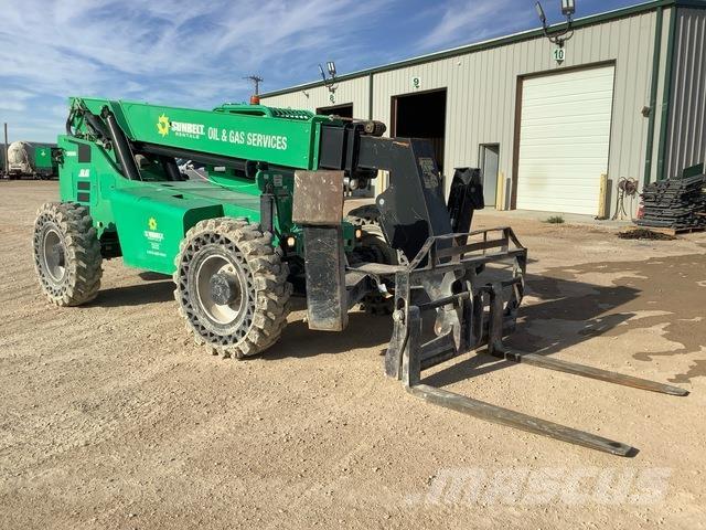 SkyTrak 10042 Teleskopiniai krautuvai