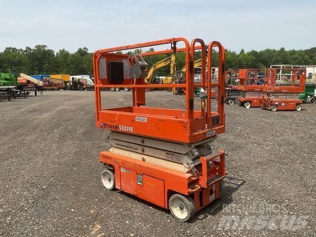 Snorkel S3219E Žirkliniai keltuvai