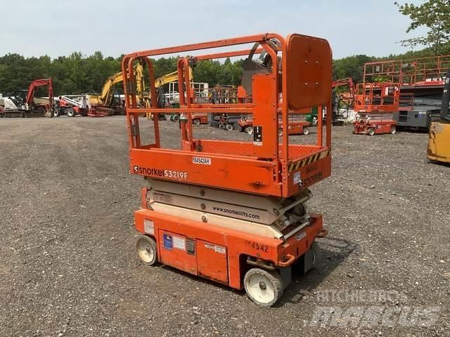 Snorkel S3219E Žirkliniai keltuvai