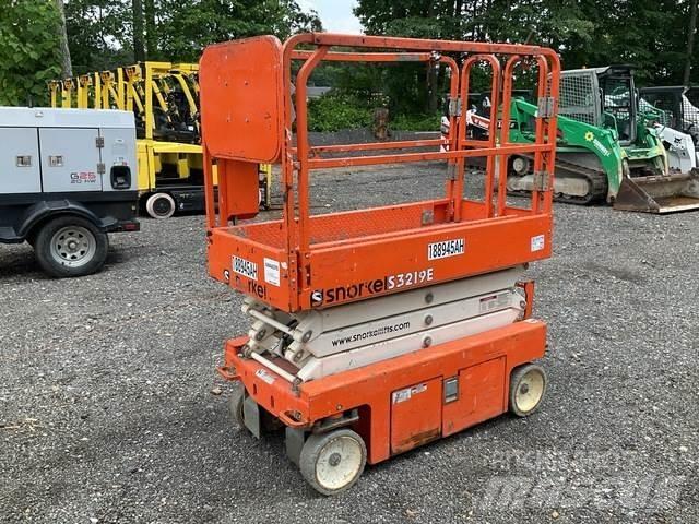 Snorkel S3219E Žirkliniai keltuvai