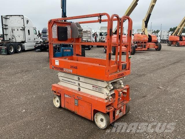 Snorkel S3219E Žirkliniai keltuvai