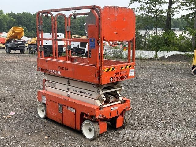 Snorkel S3219E Žirkliniai keltuvai