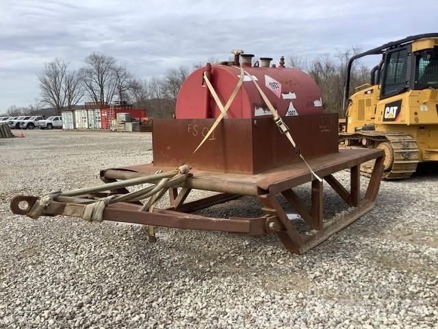  Steel 500 Gal Cisternos - priekabos