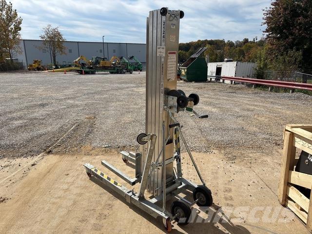 Sumner 2124 Gervės, keltuvai ir medžiagų kėlimo įranga