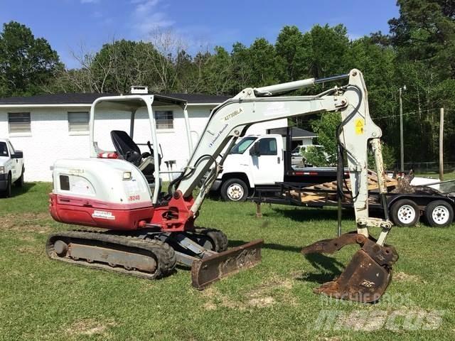 Takeuchi TB240 Vikšriniai ekskavatoriai