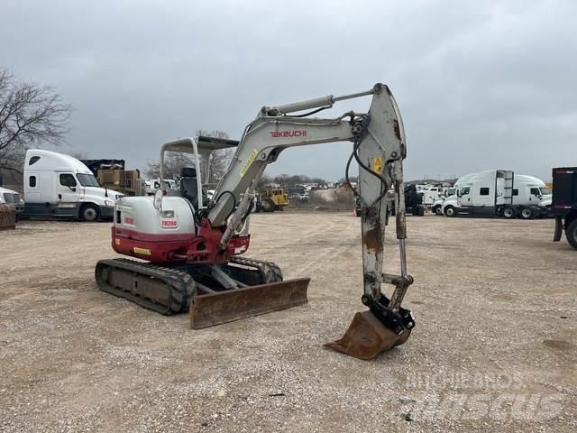 Takeuchi TB260 Vikšriniai ekskavatoriai
