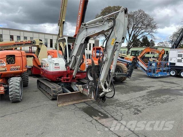 Takeuchi TB260 Vikšriniai ekskavatoriai