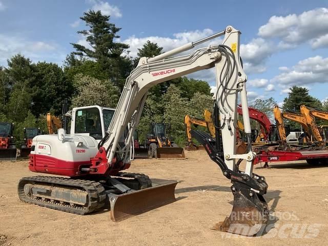 Takeuchi TB290 Vikšriniai ekskavatoriai